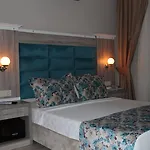 أكان بيتش 3* بودروم
