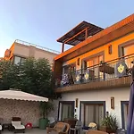 أكان بيتش