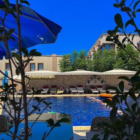 Hotel Akkan 3*