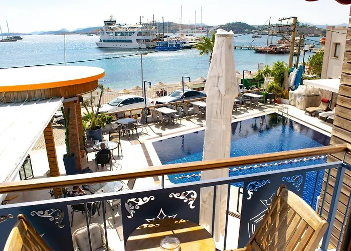 호텔 아칸 비치 Bodrum